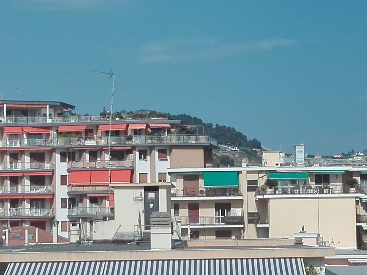 A 2 Passi Dal Mare Lejlighed Sanremo Eksteriør billede
